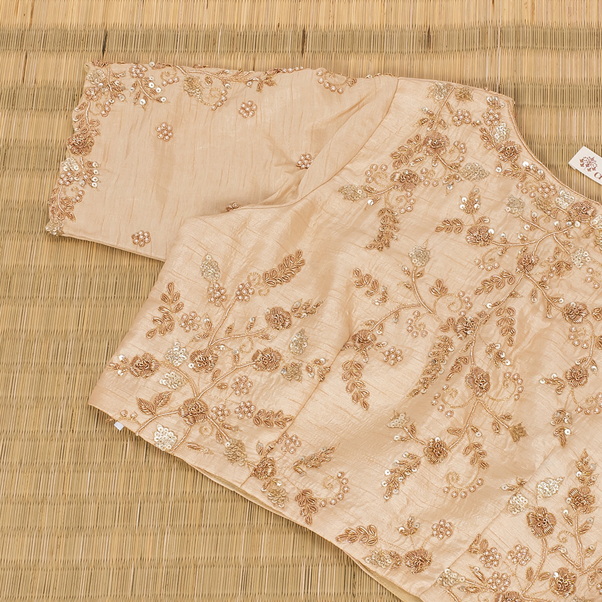 Banno Blouse