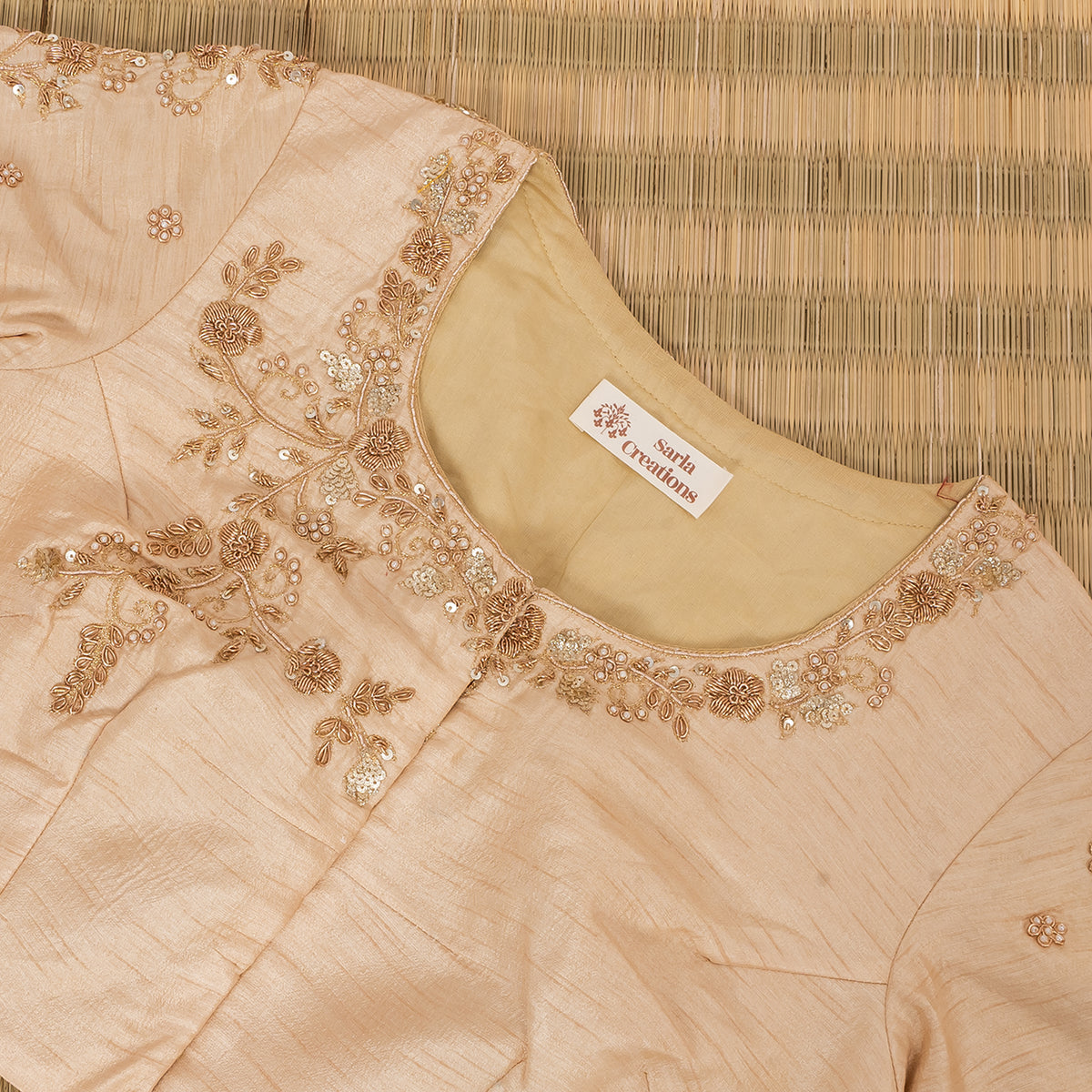 Banno Blouse