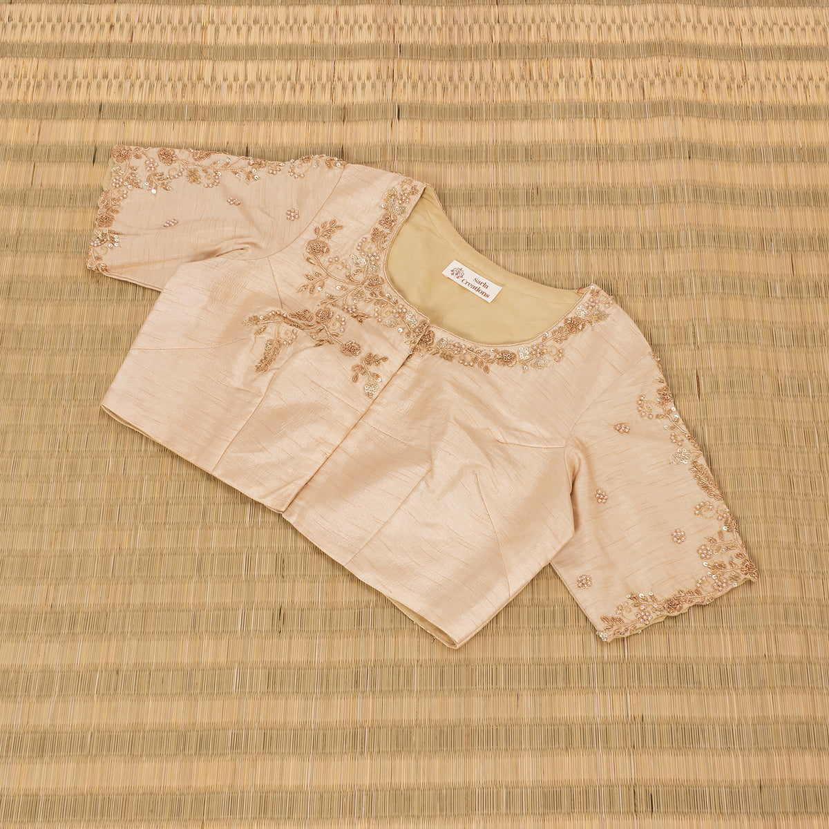 Banno Blouse