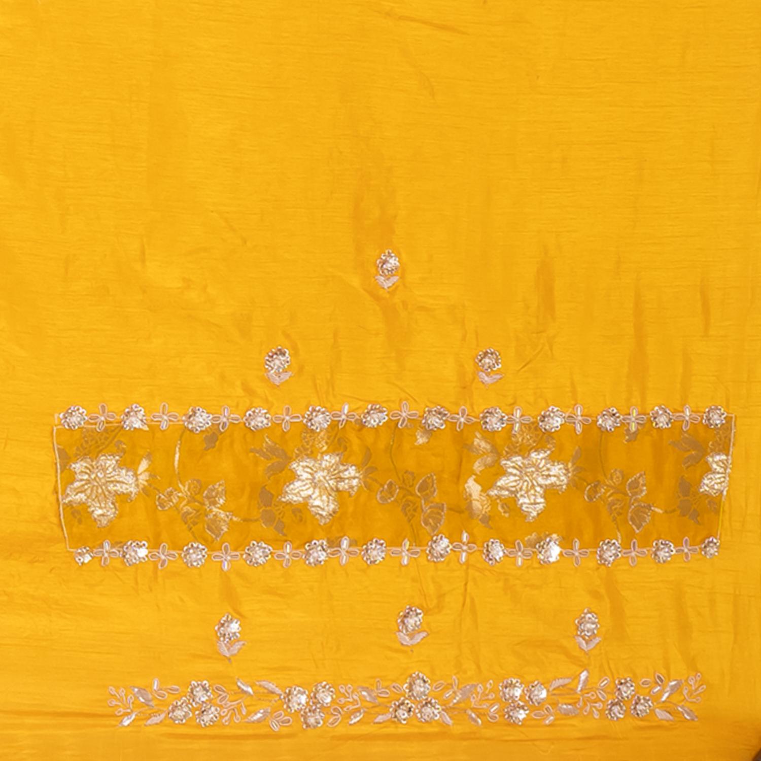 सुनेहरी