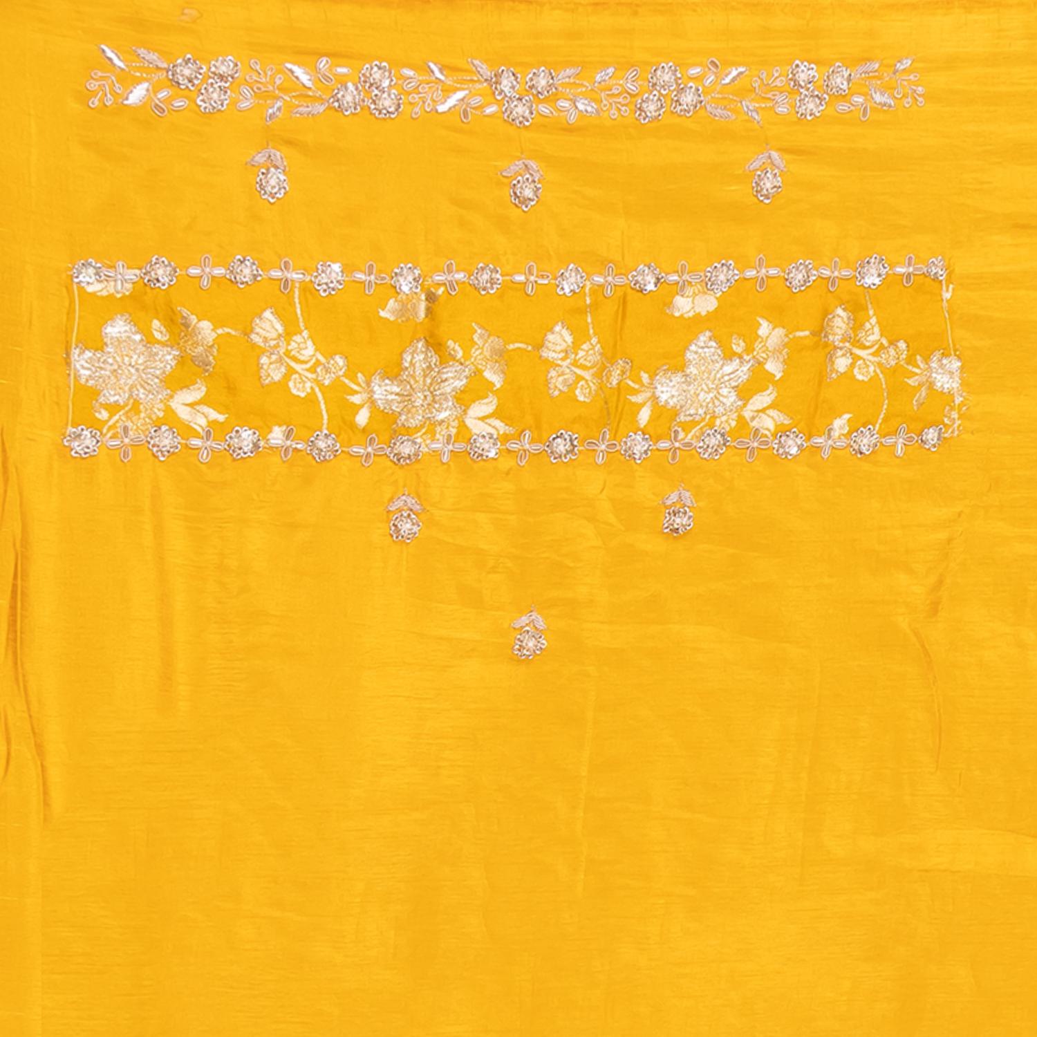 सुनेहरी
