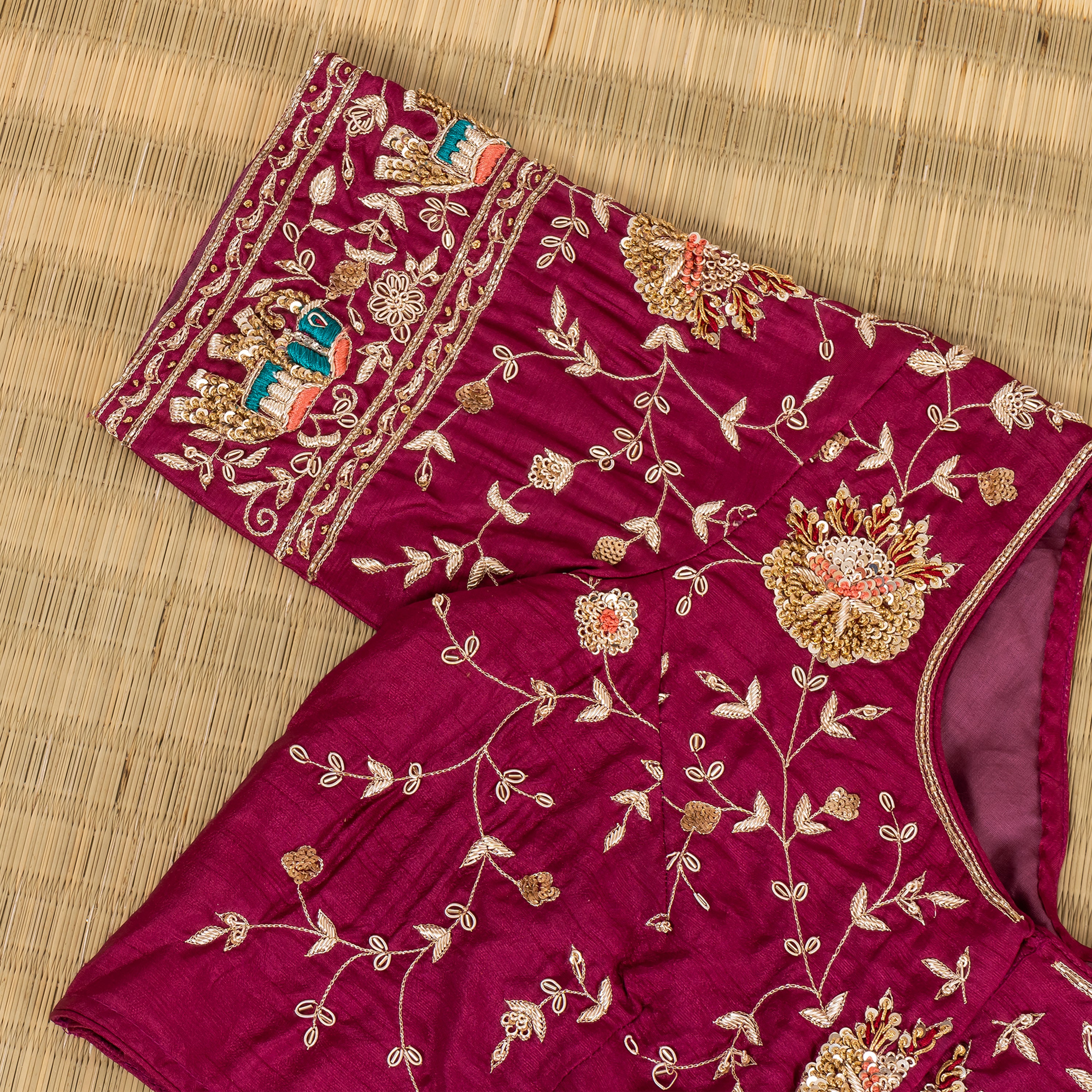 Manik Blouse