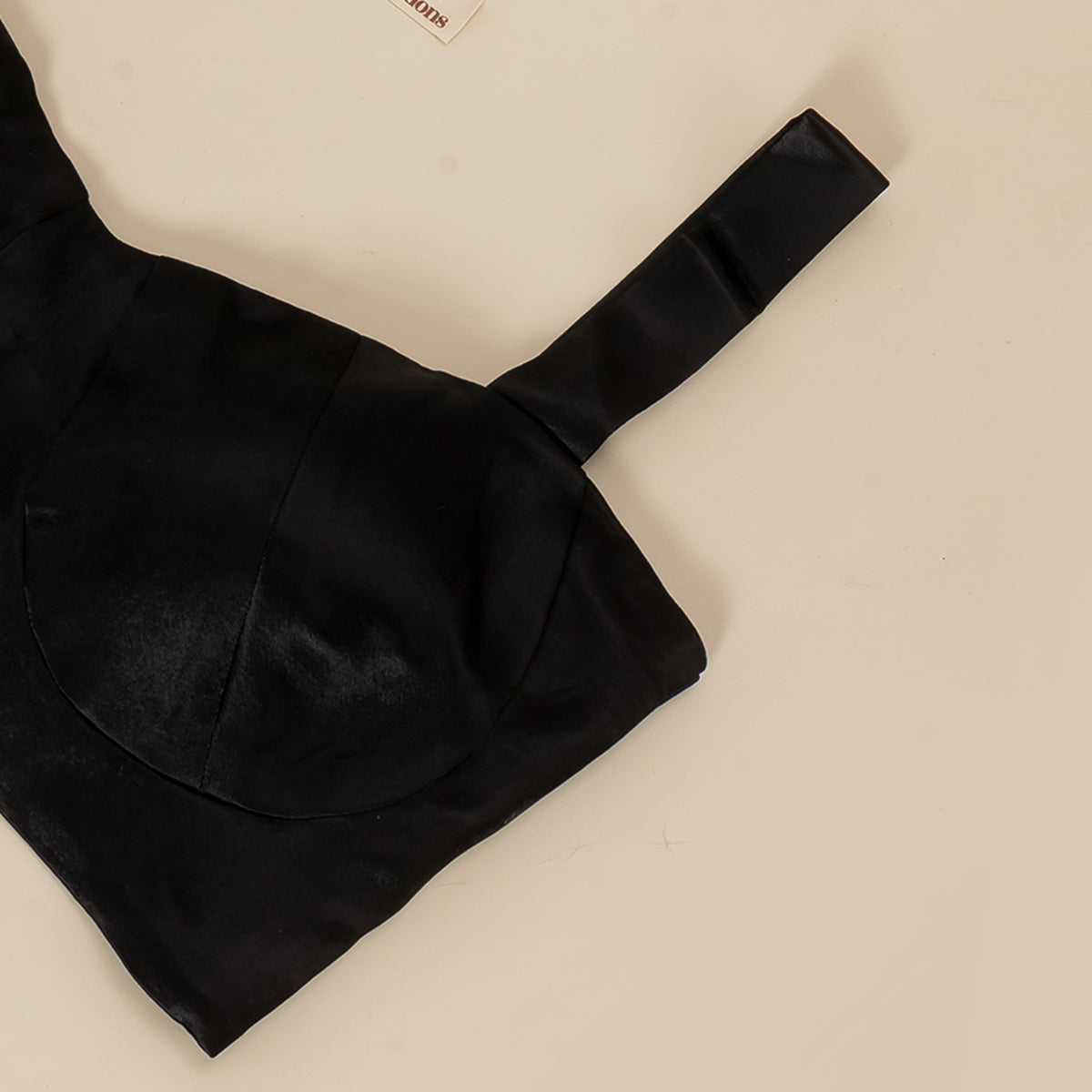 Tiyara Sleeveless Blouse