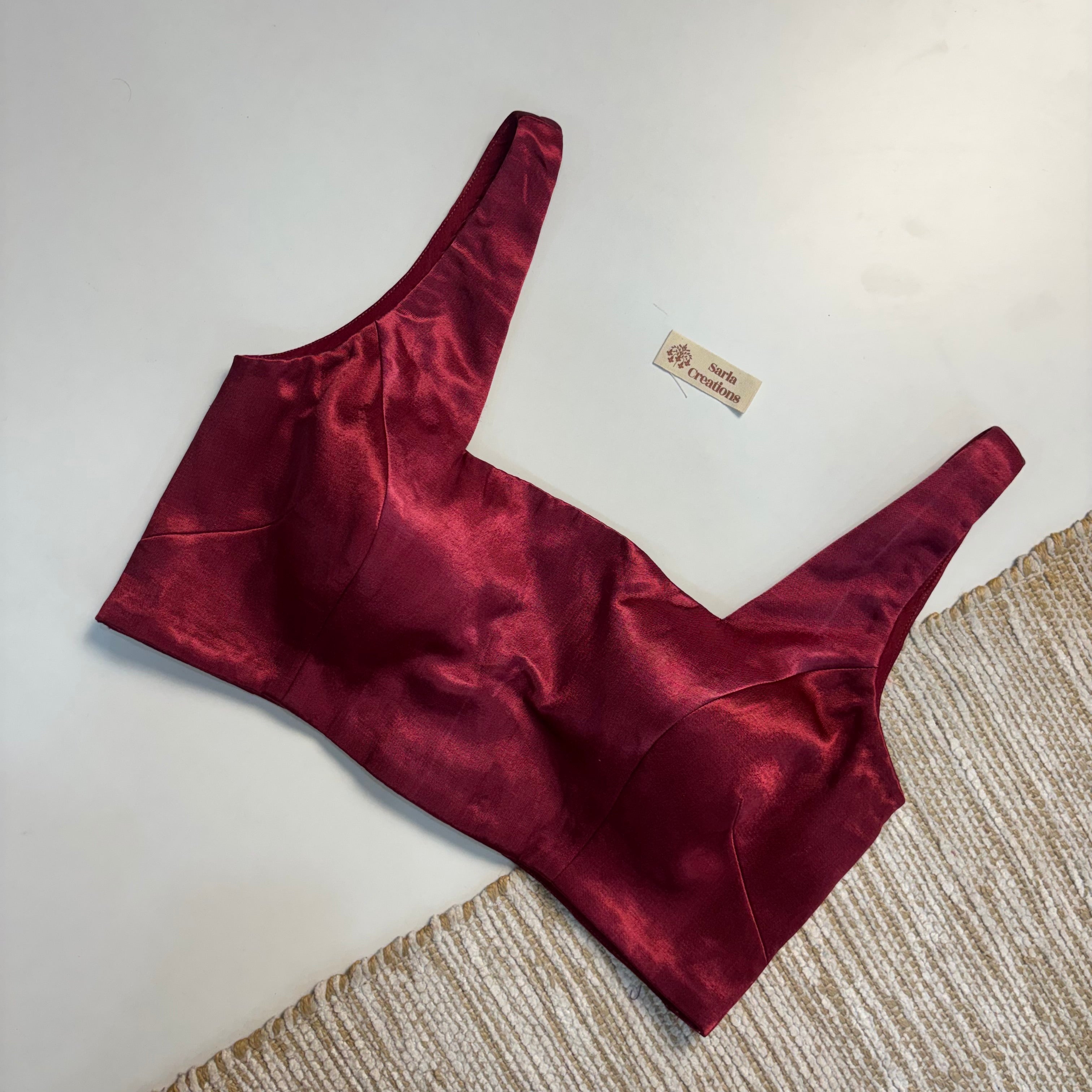 Ruhani Sleeveless Blouse